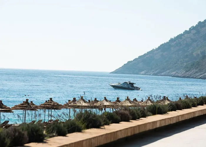 Sapphire Residence Green Coast